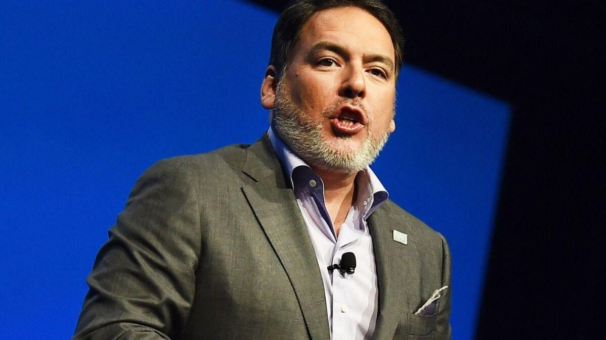 Shawn Layden critica Xbox Game Pass e compara Microsoft ao Dreamcast da Sega