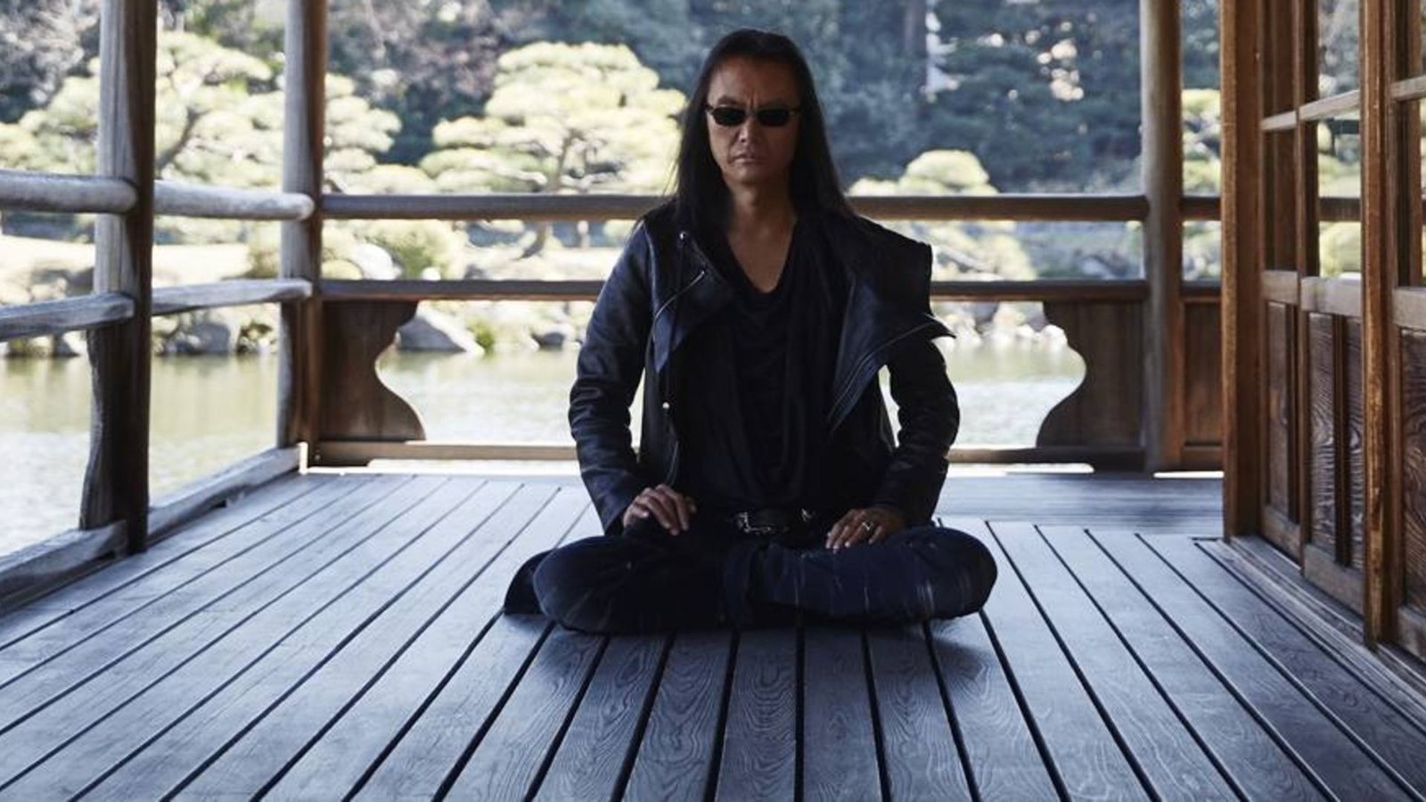Morre Tomonobu Itagaki, criador de Dead or Alive e diretor de Ninja Gaiden, aos 58 anos